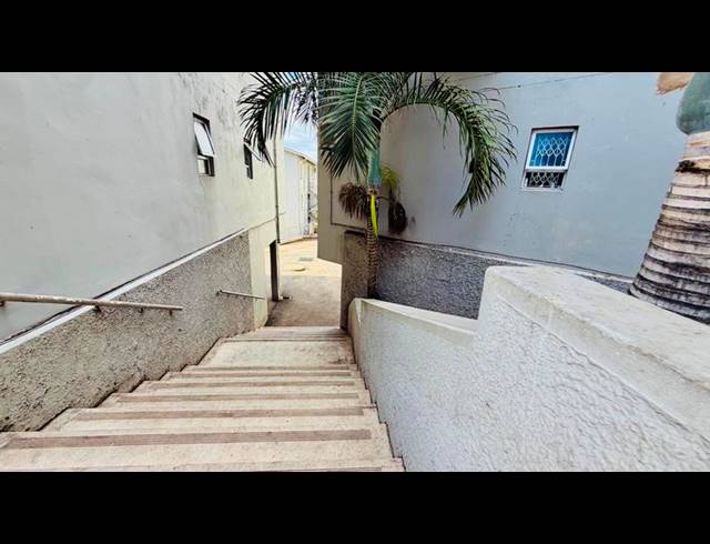 3 BEDROOM APARTMENT FOR SALE IN SEA VIEW